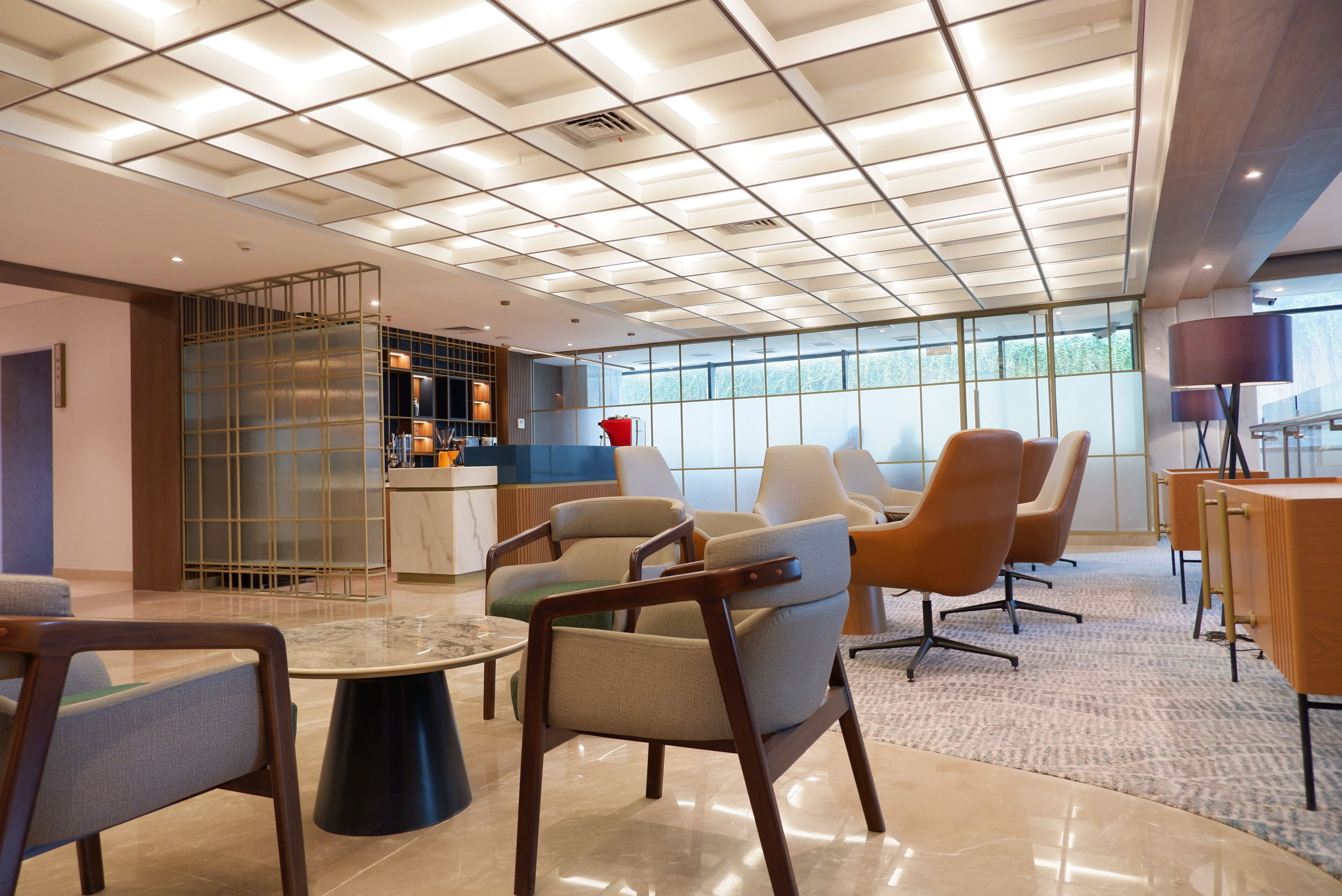 Grand Anara Airport Hotel