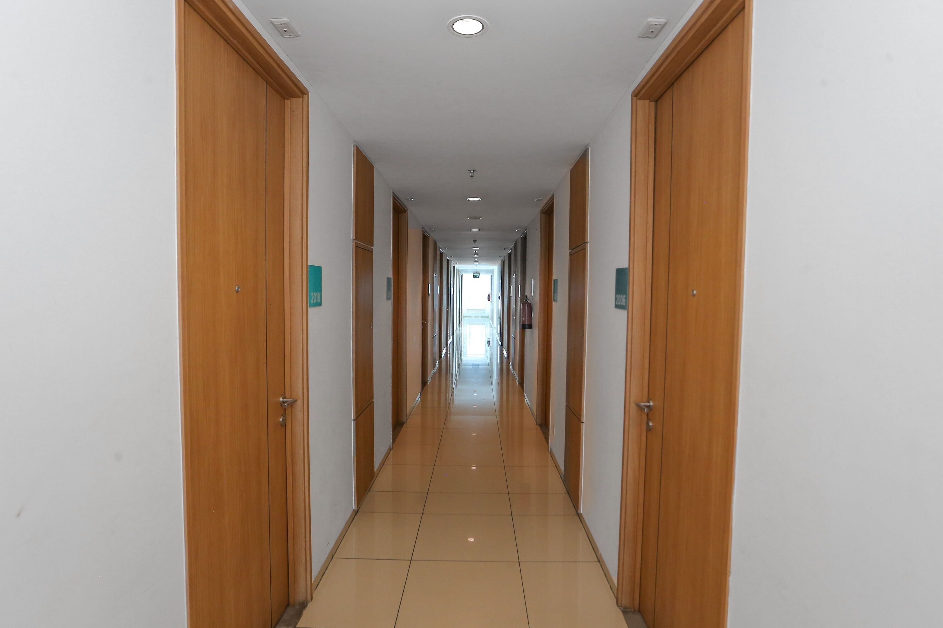 OYO 93432 Tree Room Hotel