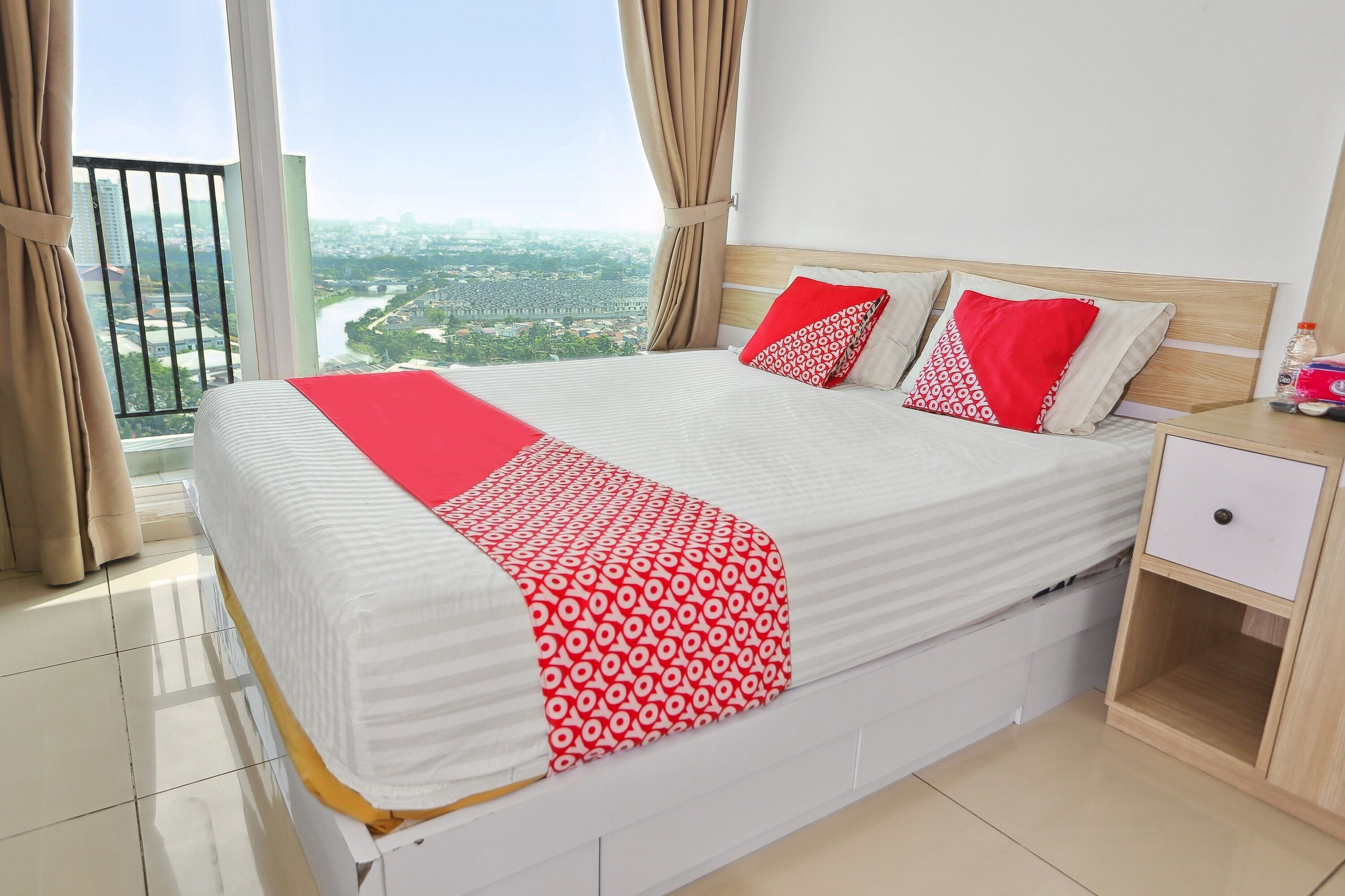 OYO 93432 Tree Room Hotel