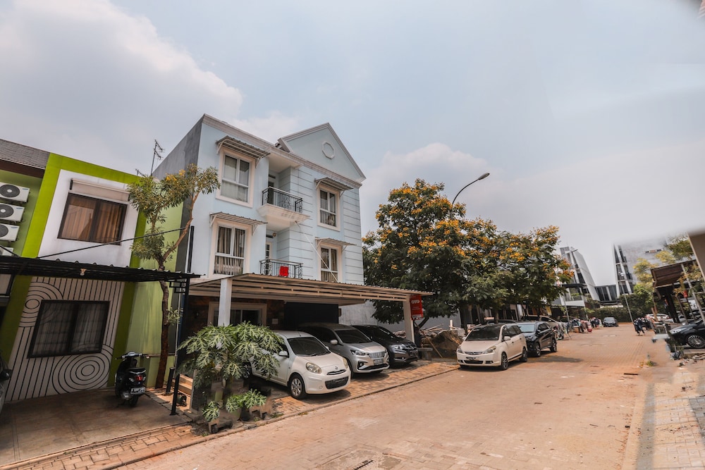 Studento Guest House by OYO Rooms