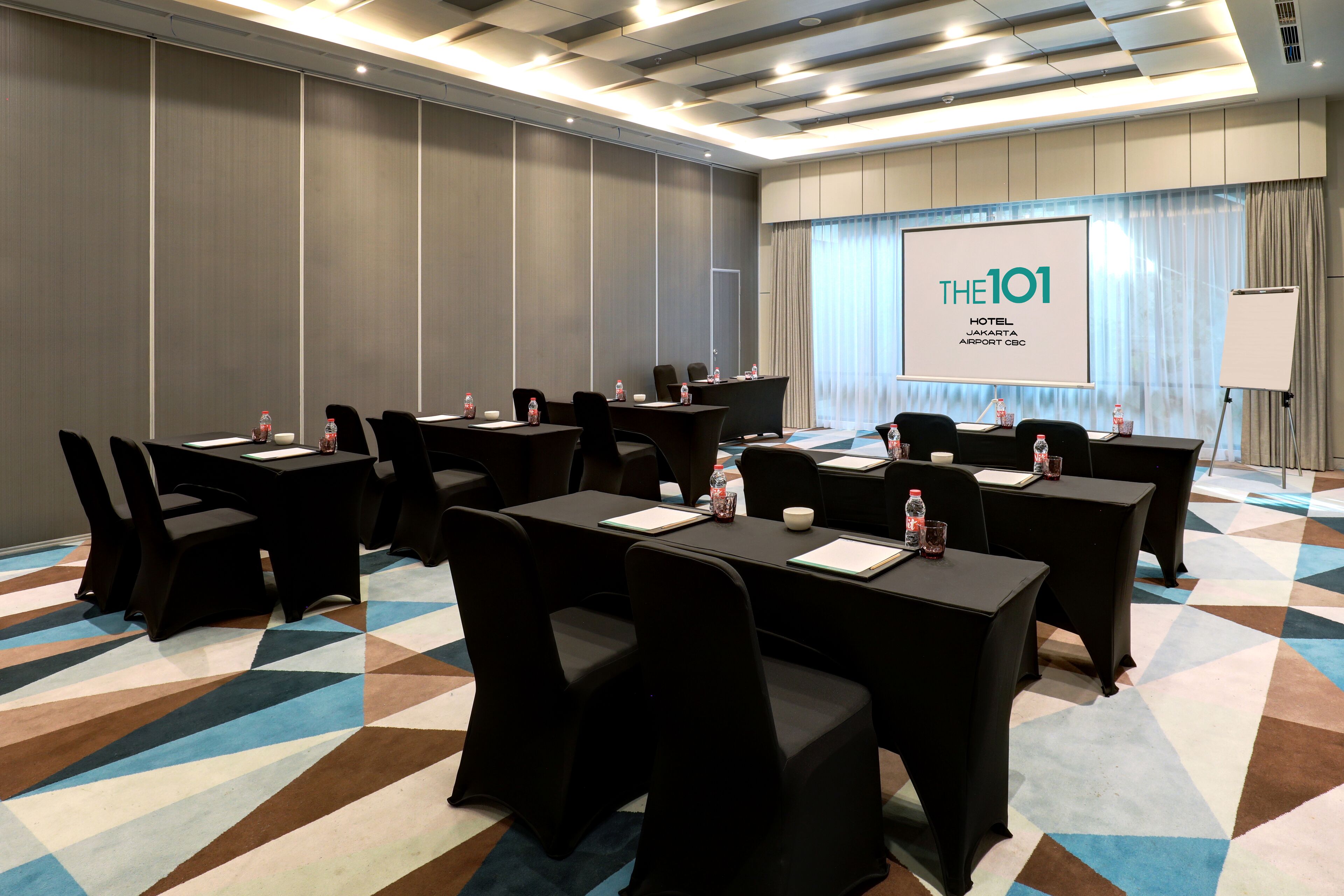 THE 1O1 Jakarta Airport CBC