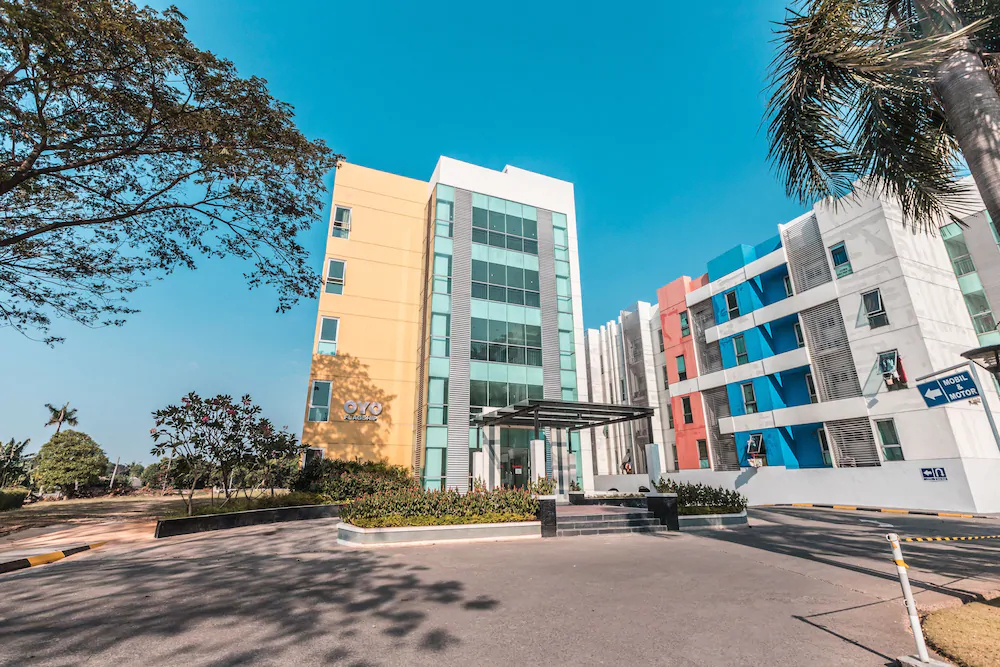 The Habitat by OYO Rooms