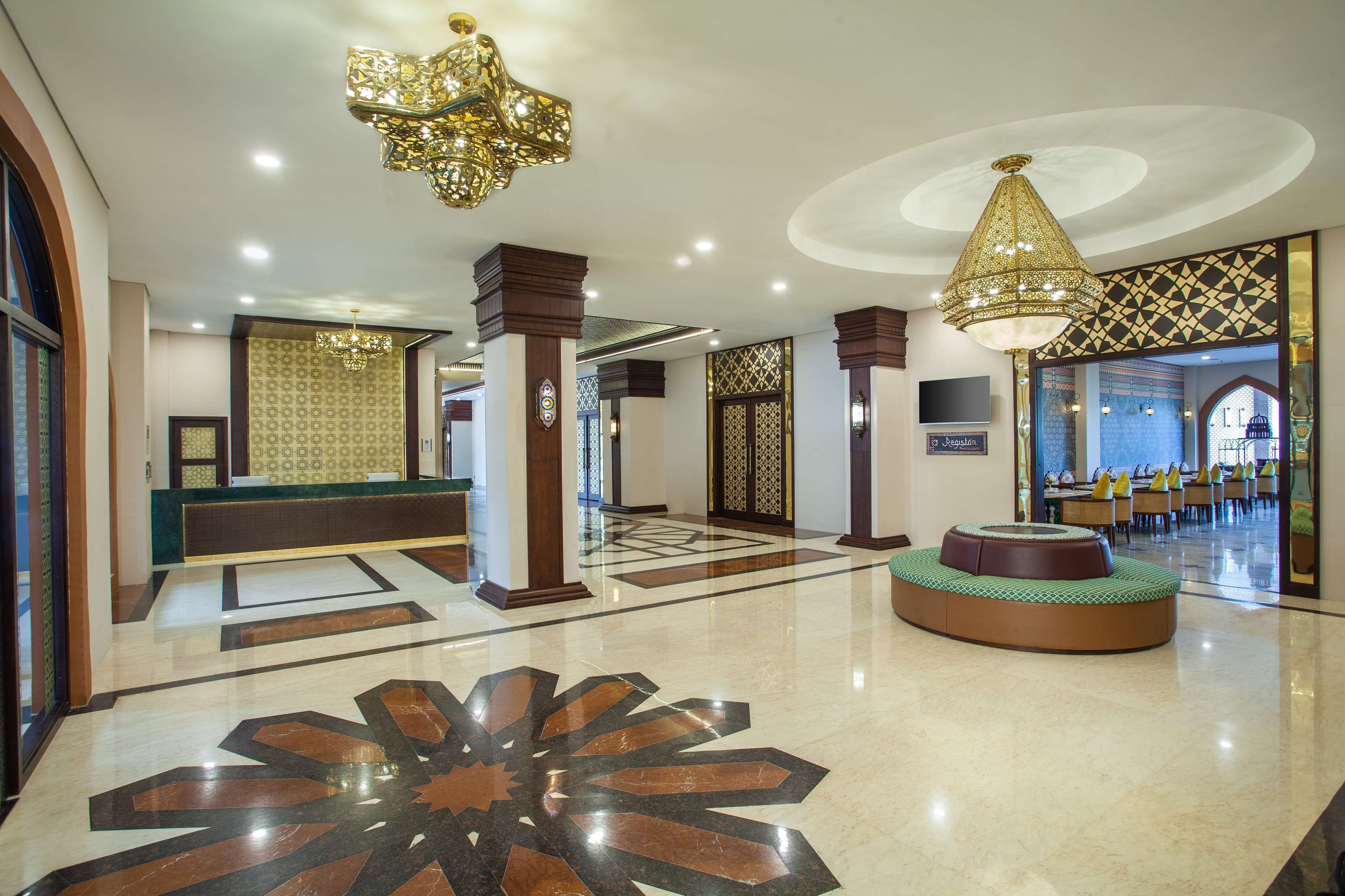 Alhambra Hotel & Convention, BW Signature Collection