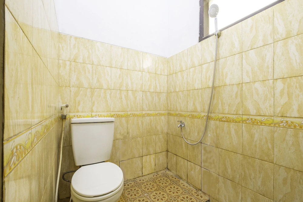Hotel Aden 2 Syariah by OYO Rooms