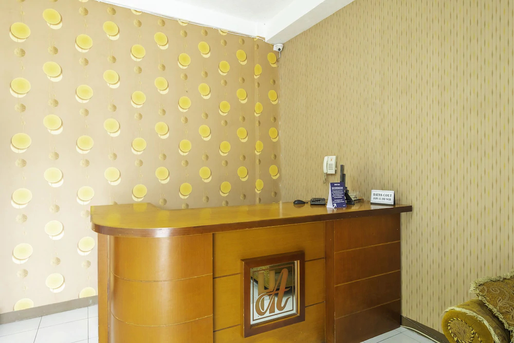 Hotel Aden 2 Syariah by OYO Rooms