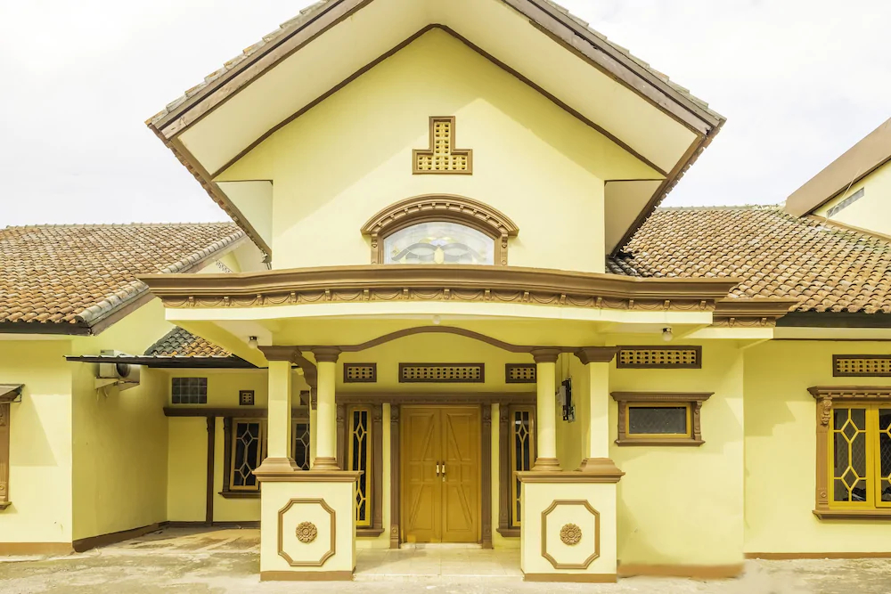 Hotel Aden 2 Syariah by OYO Rooms