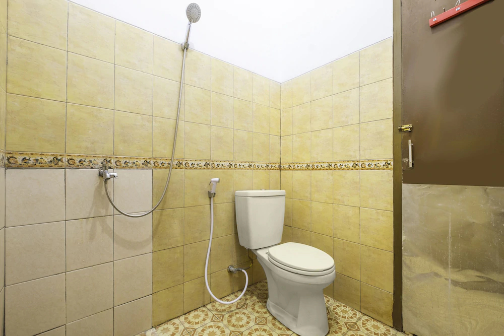 Hotel Aden 2 Syariah by OYO Rooms