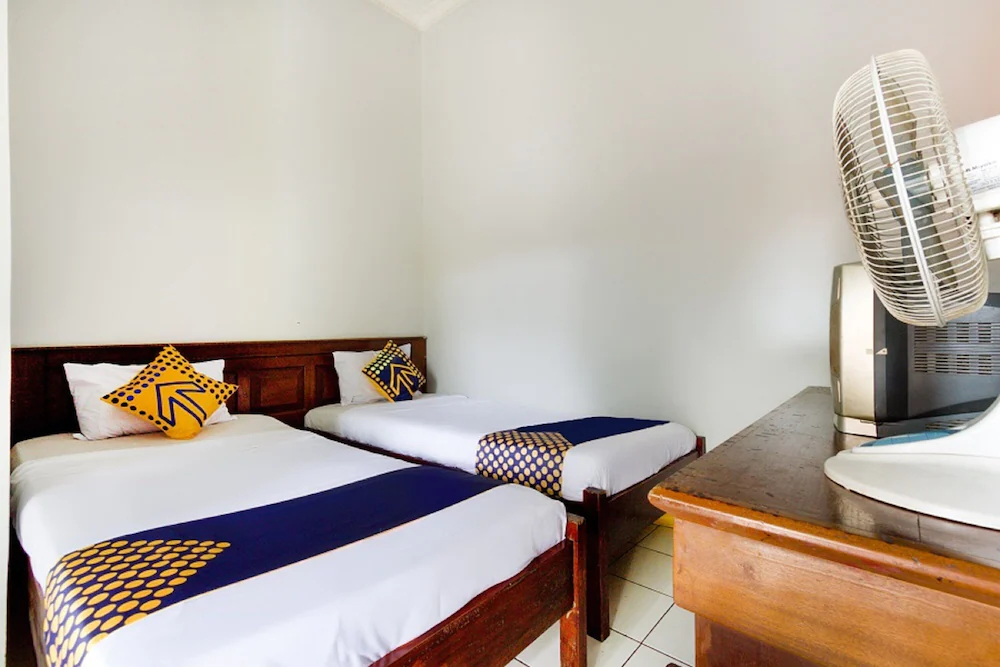 Hotel Maribaya Indah Syariah by OYO Rooms