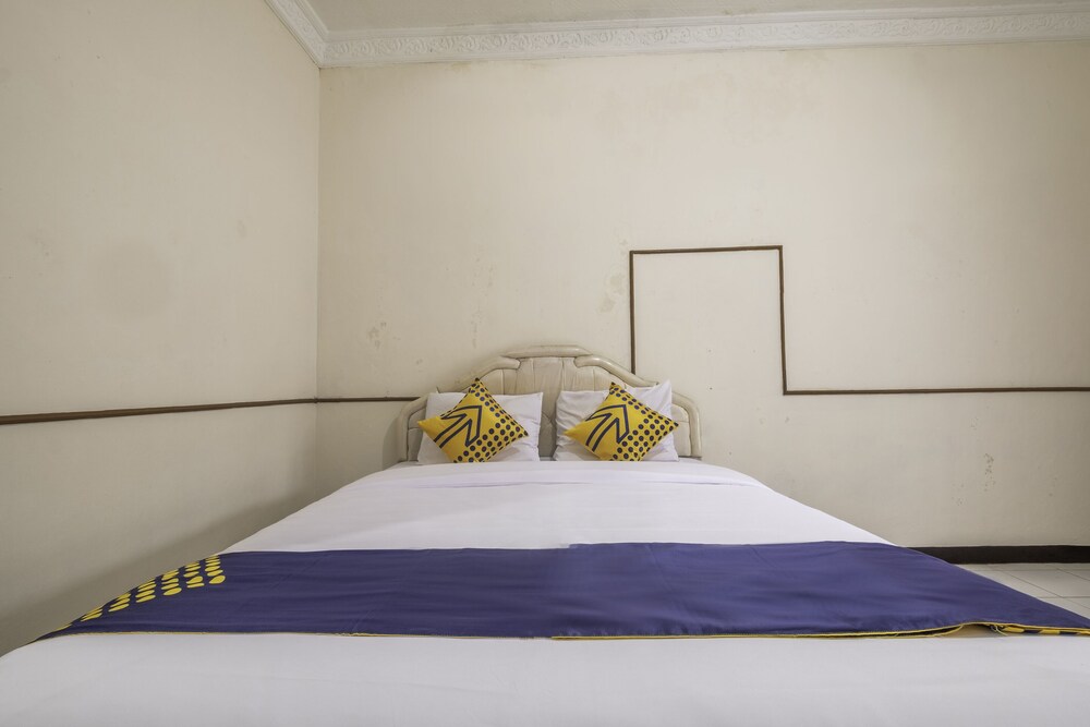 Hotel Padjadjaran by OYO Rooms