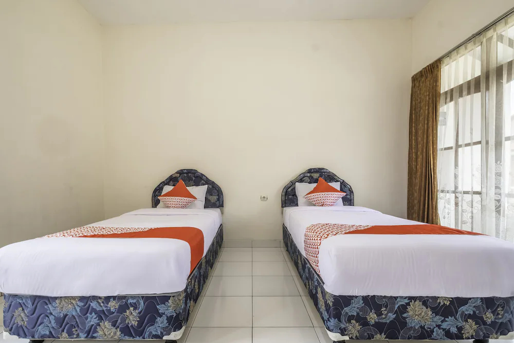 Hotel Padjadjaran by OYO Rooms