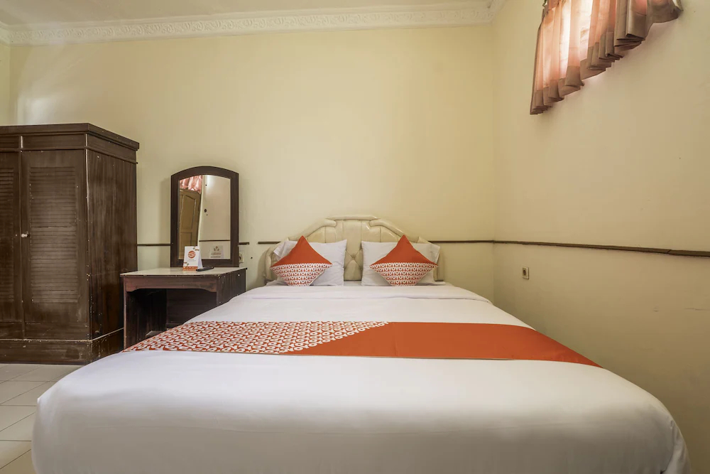 Hotel Padjadjaran by OYO Rooms