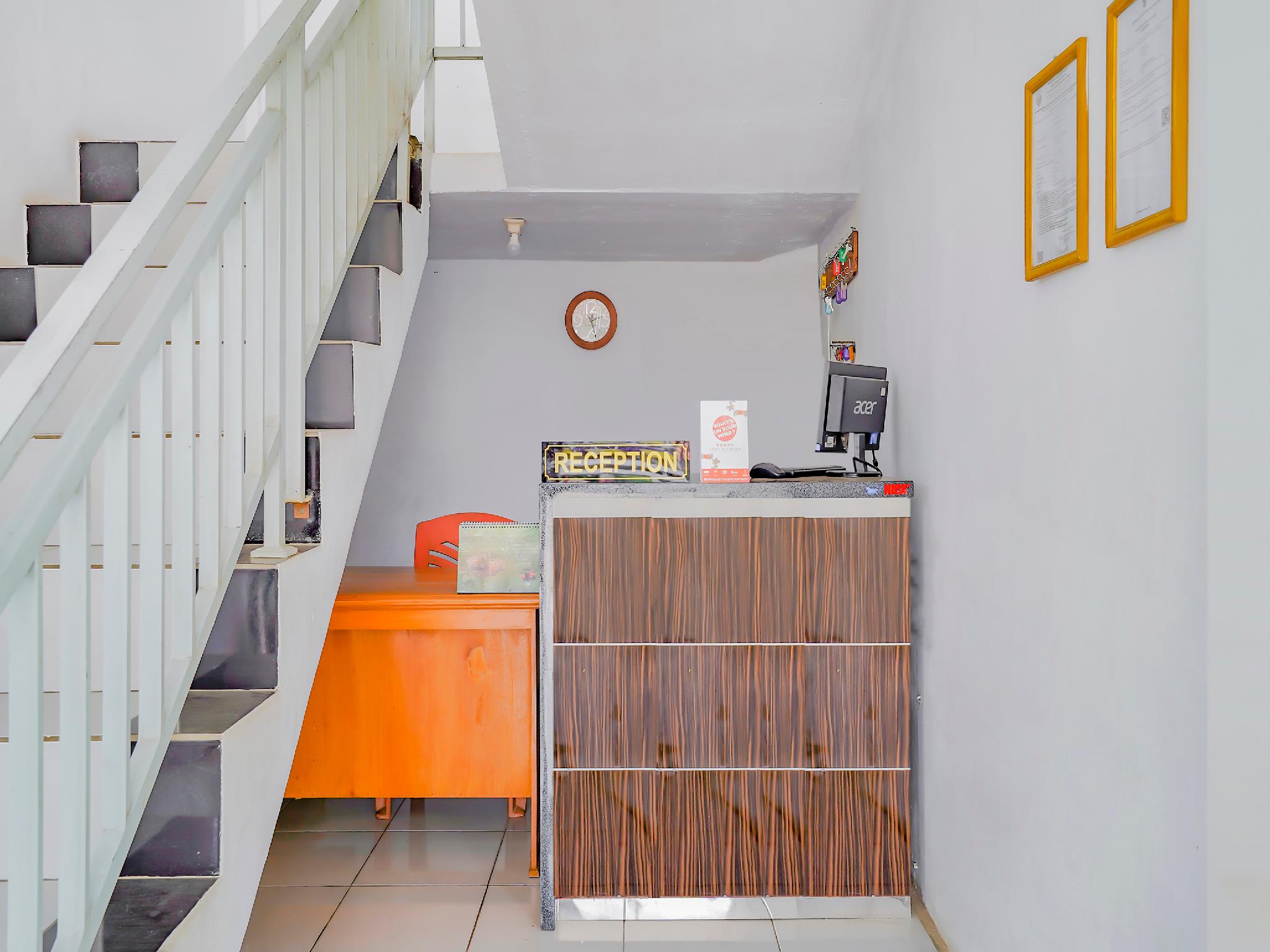 Pondok Tasyiq Guest House by OYO Rooms