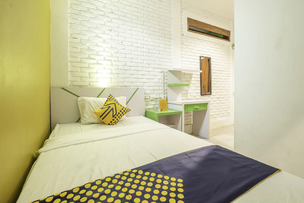 Rumah Kita Residence by OYO Rooms