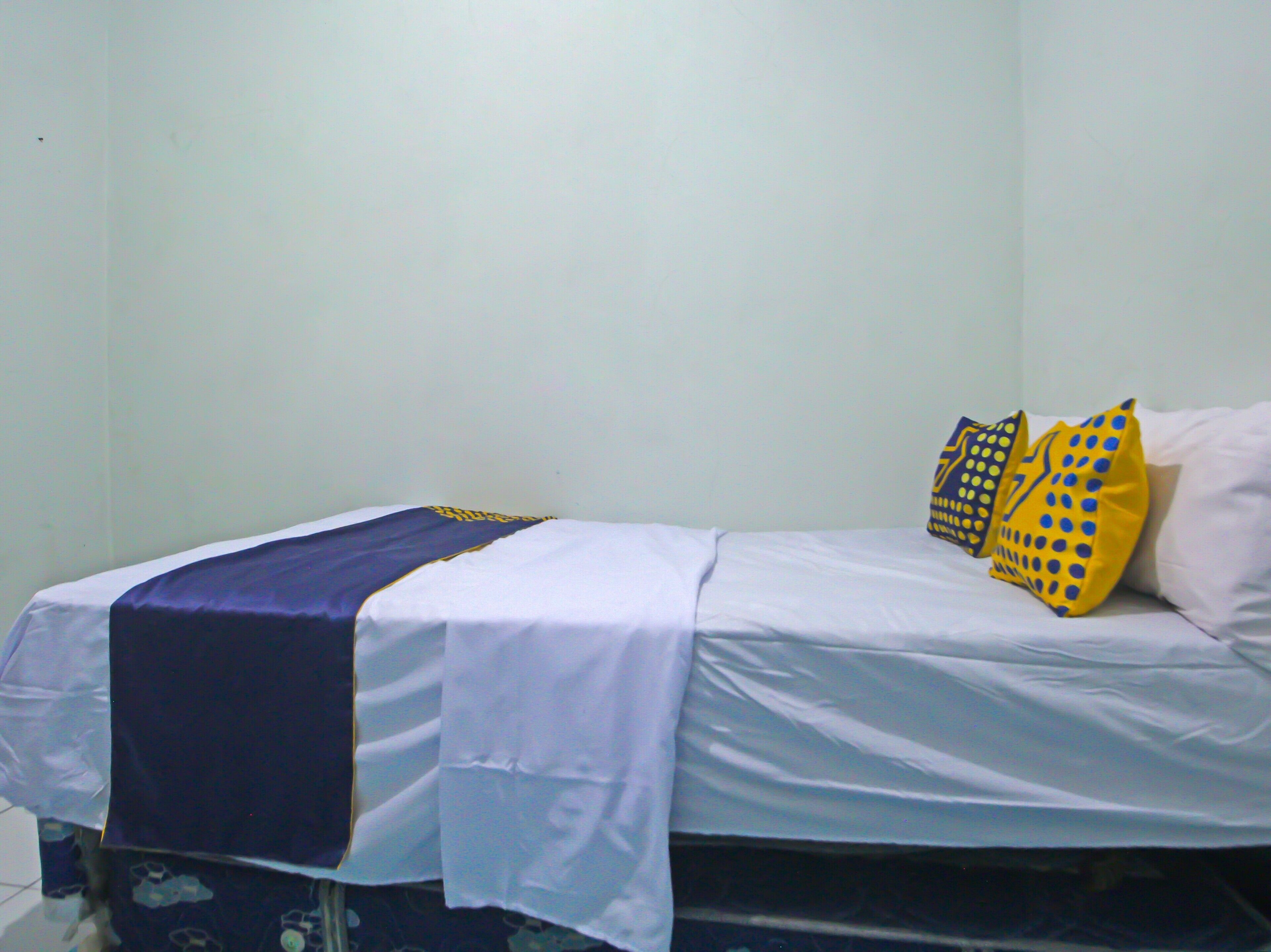 Spot On 92219 Pondok Karisma Syariah