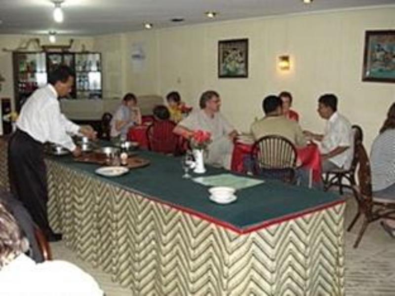 Komajaya Komaratih Hotel