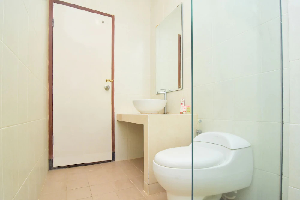 Hotel & Restaurant Basra