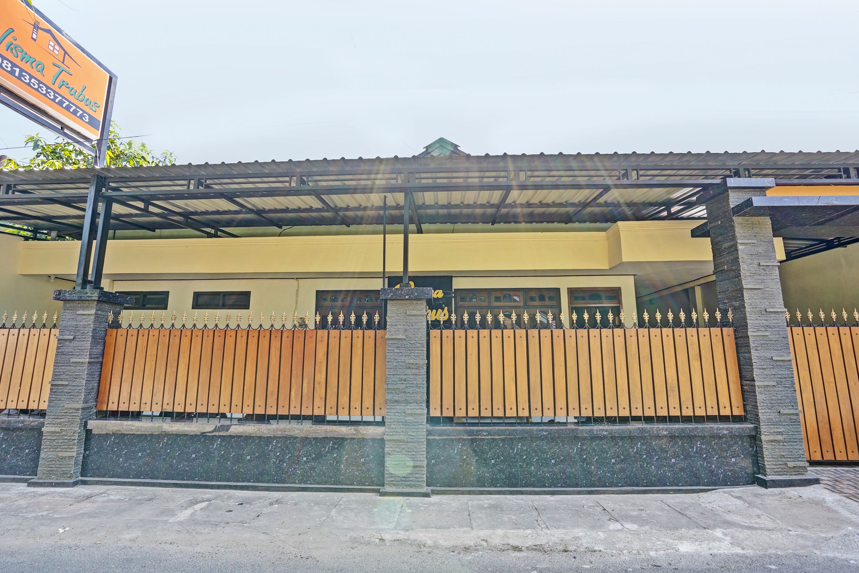 Wisma Trubus Syariah By OYO