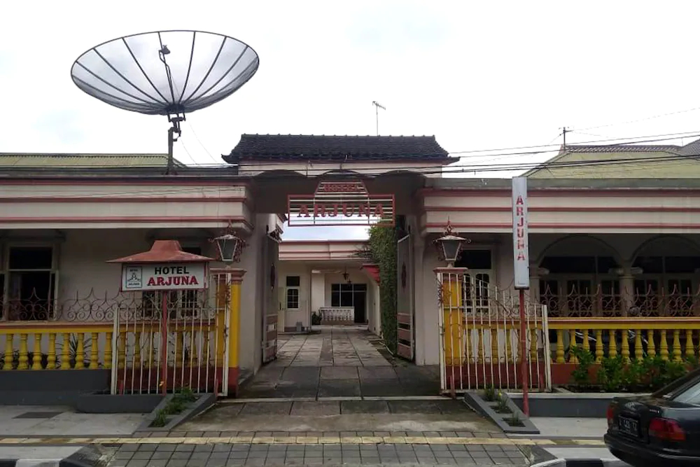 Hotel Arjuna Syariah by OYO Rooms