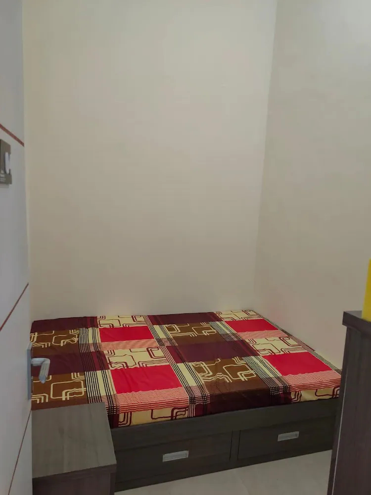 Merah Putih Syariah by OYO Rooms