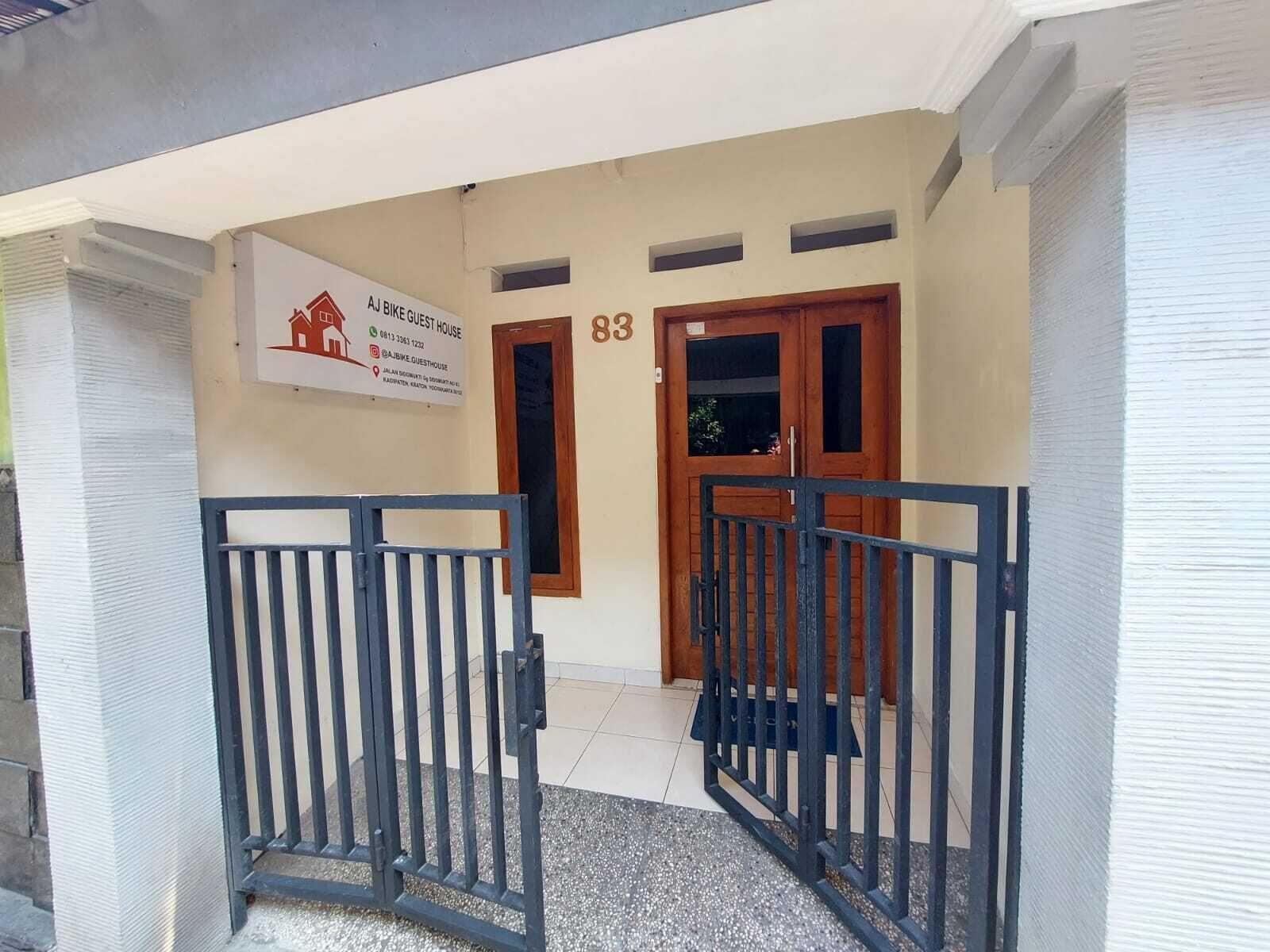 AJ Bike Guesthouse Syariah