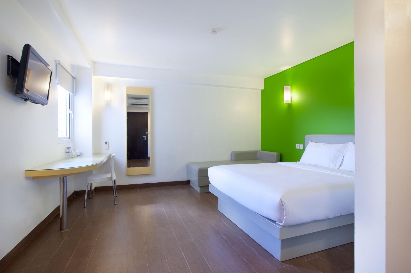 Carani Hotel