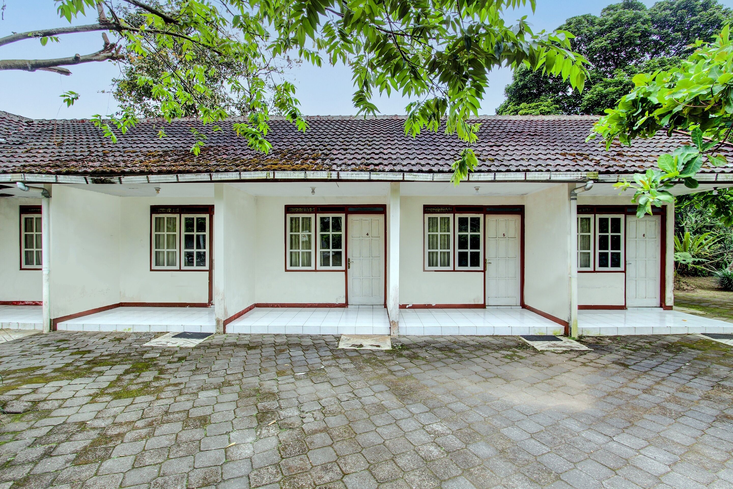 Asta Guesthouse by Oyo