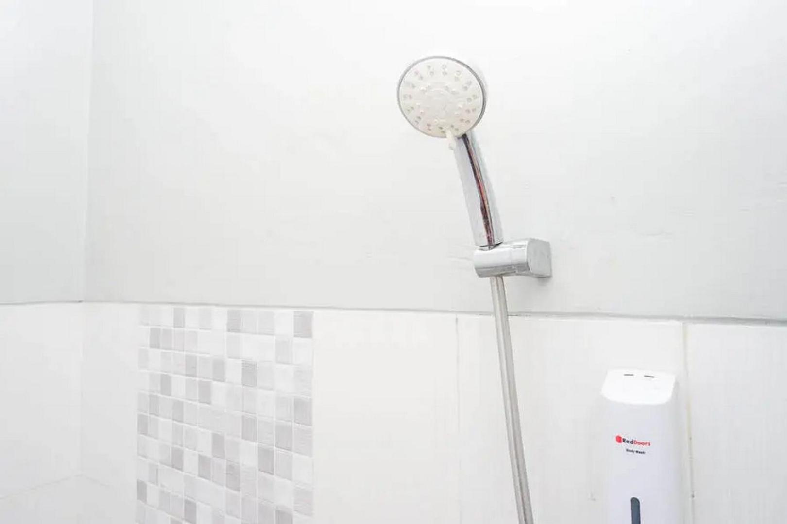 Berlian Homestay Wirobrajan by Reddoors