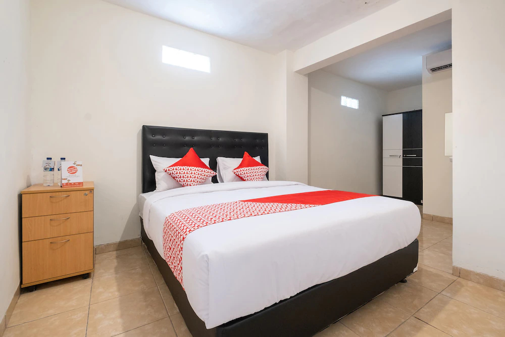 Bnv House by OYO Rooms