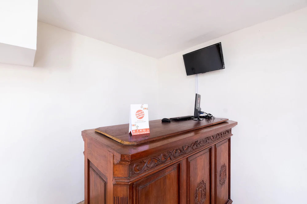 Bnv House by OYO Rooms