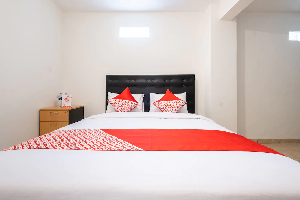 Bnv House by OYO Rooms