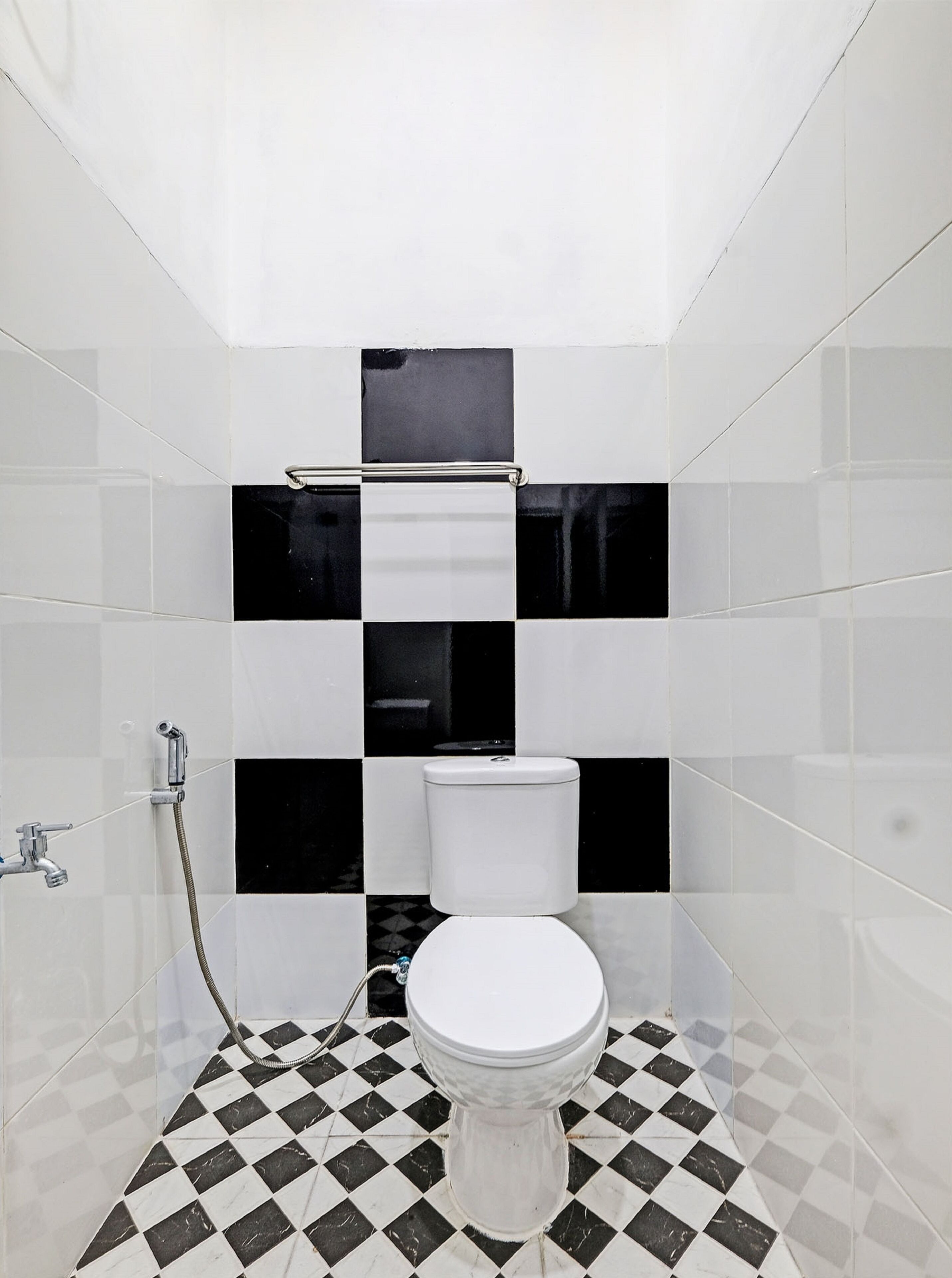 Capital O 92963 Global House Syariah