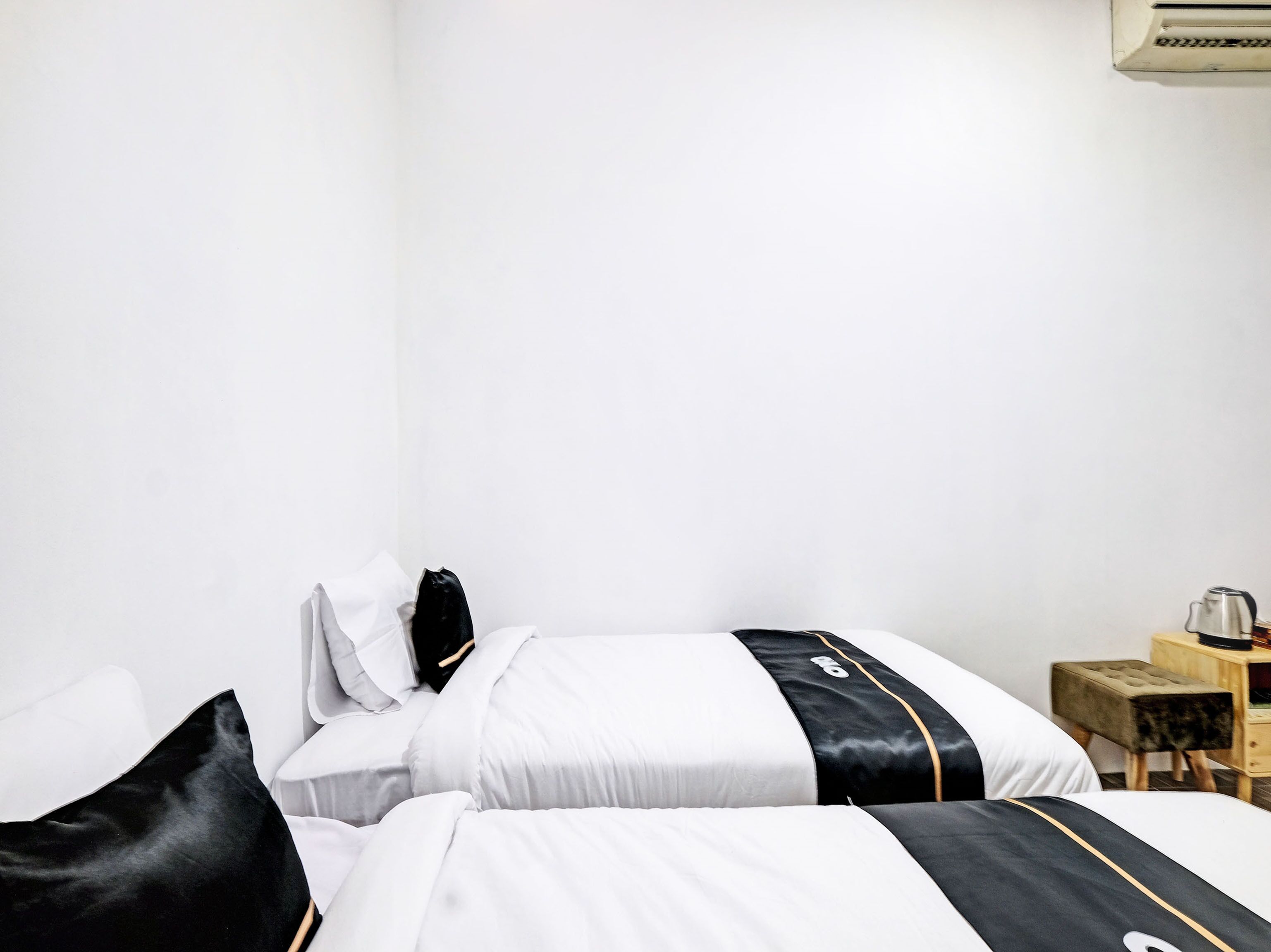 Capital O 92963 Global House Syariah