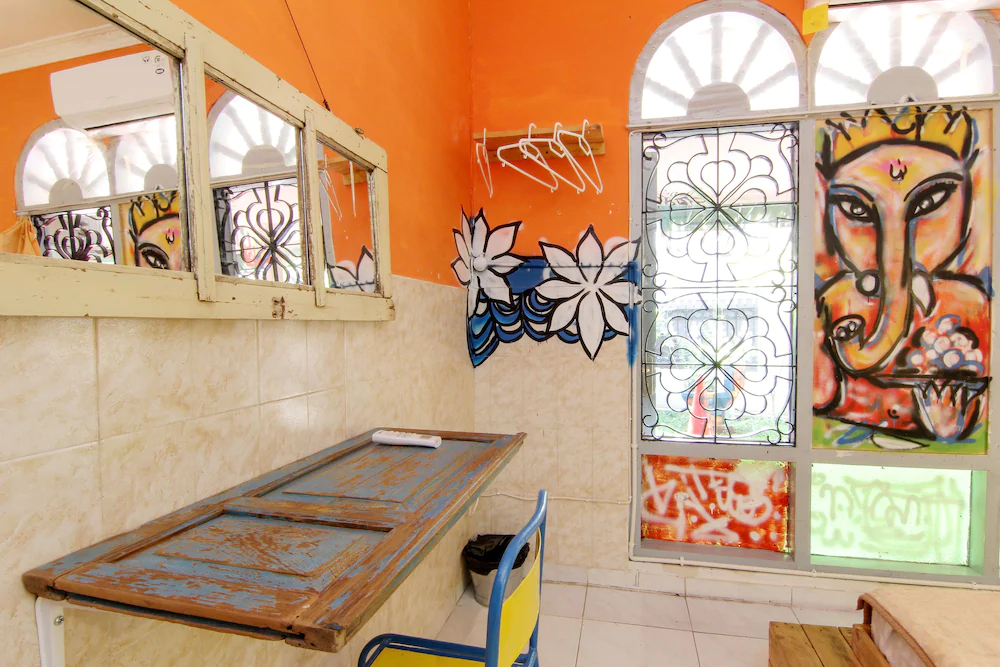 De'Oplet Homestay & Gallery