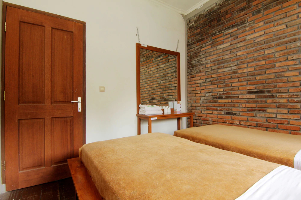 Disaster Oasis Training Center Hotel