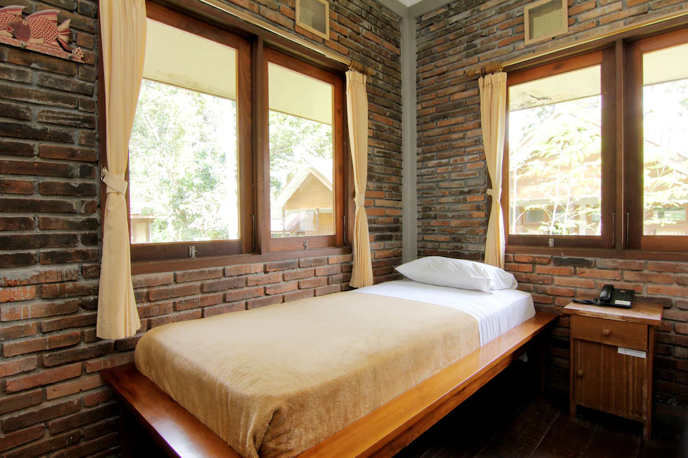 Disaster Oasis Training Center Hotel