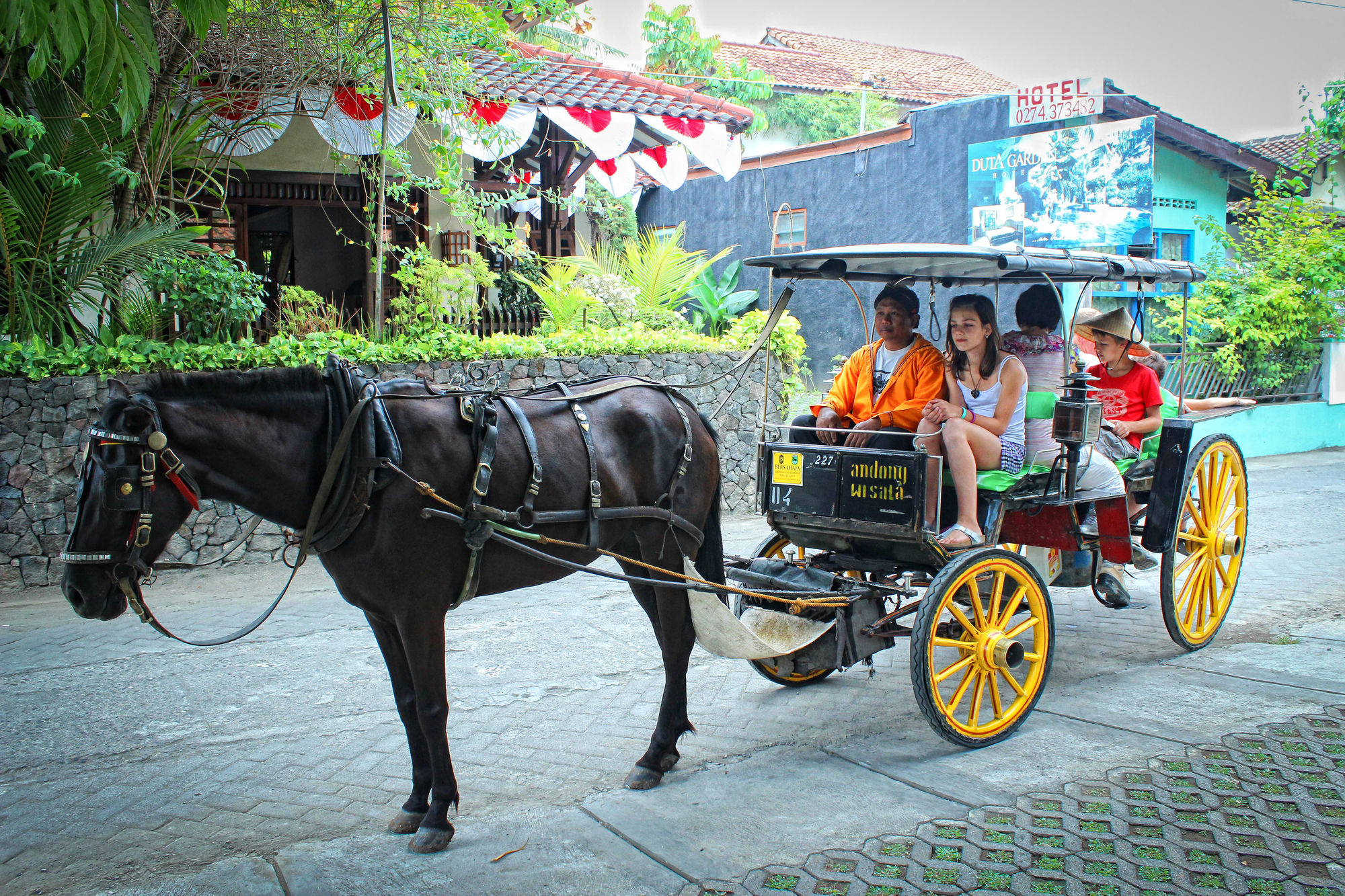 Duta Garden Hotel