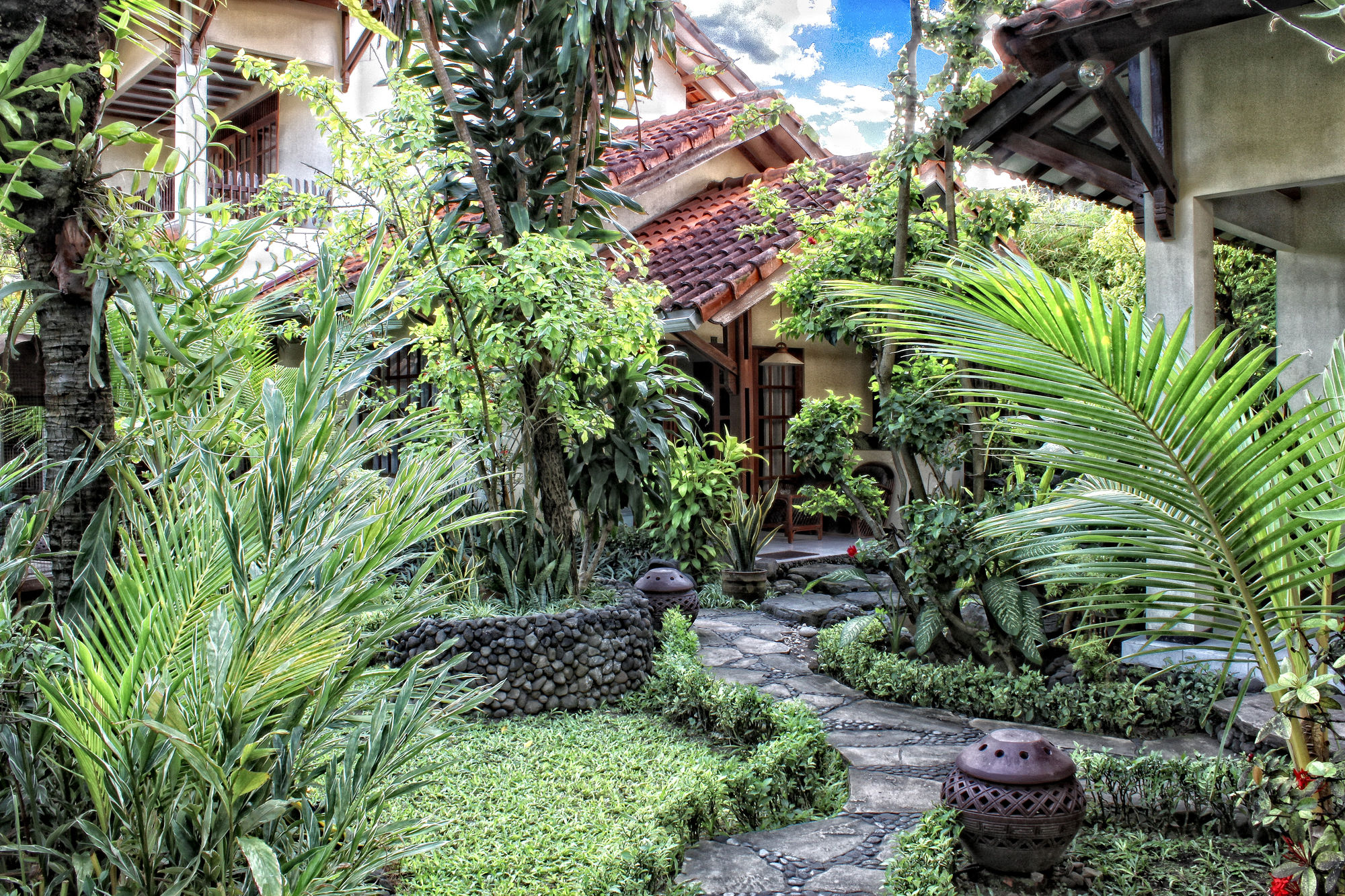 Duta Garden Hotel