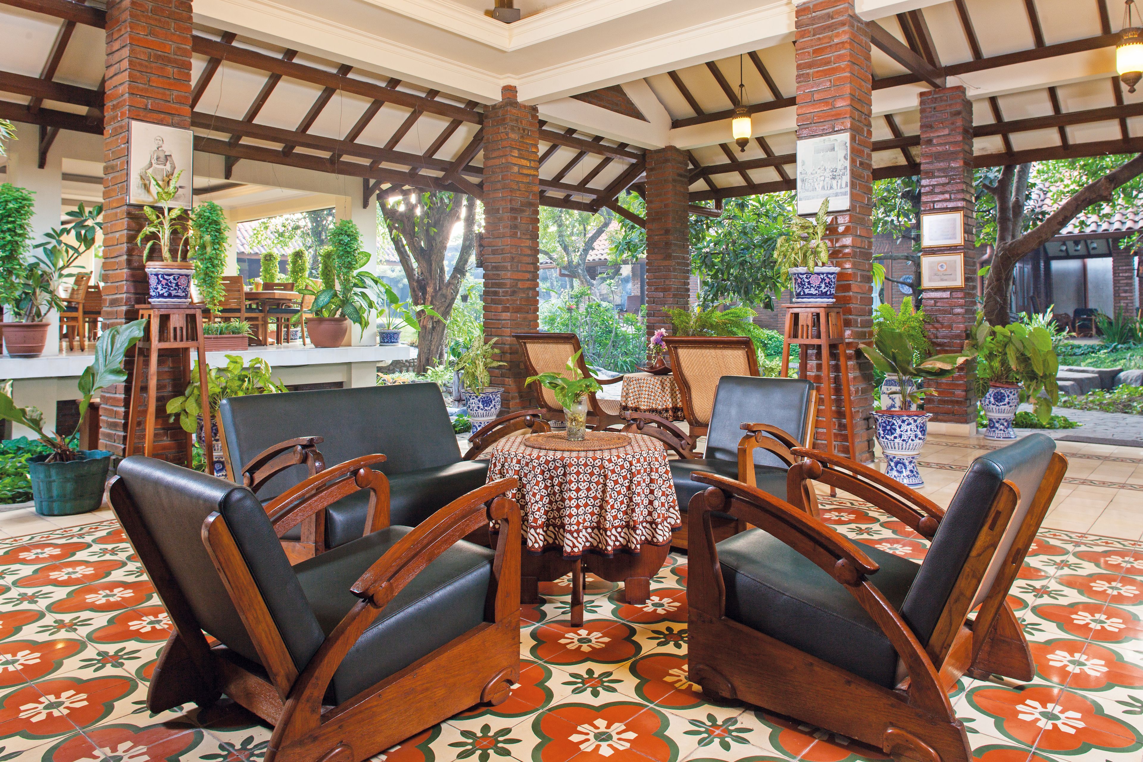 Duta Garden Hotel & Boutique Villa