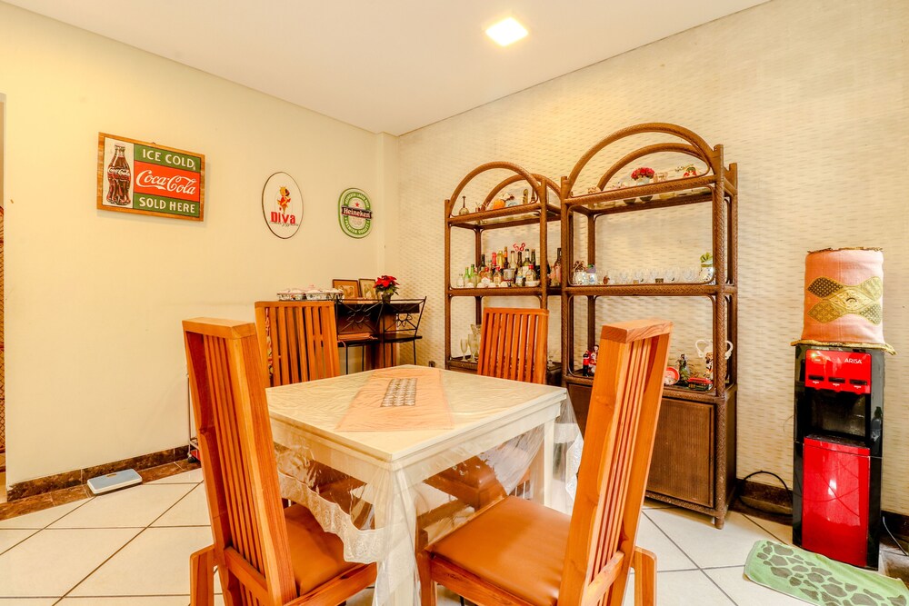 Emilia Homestay
