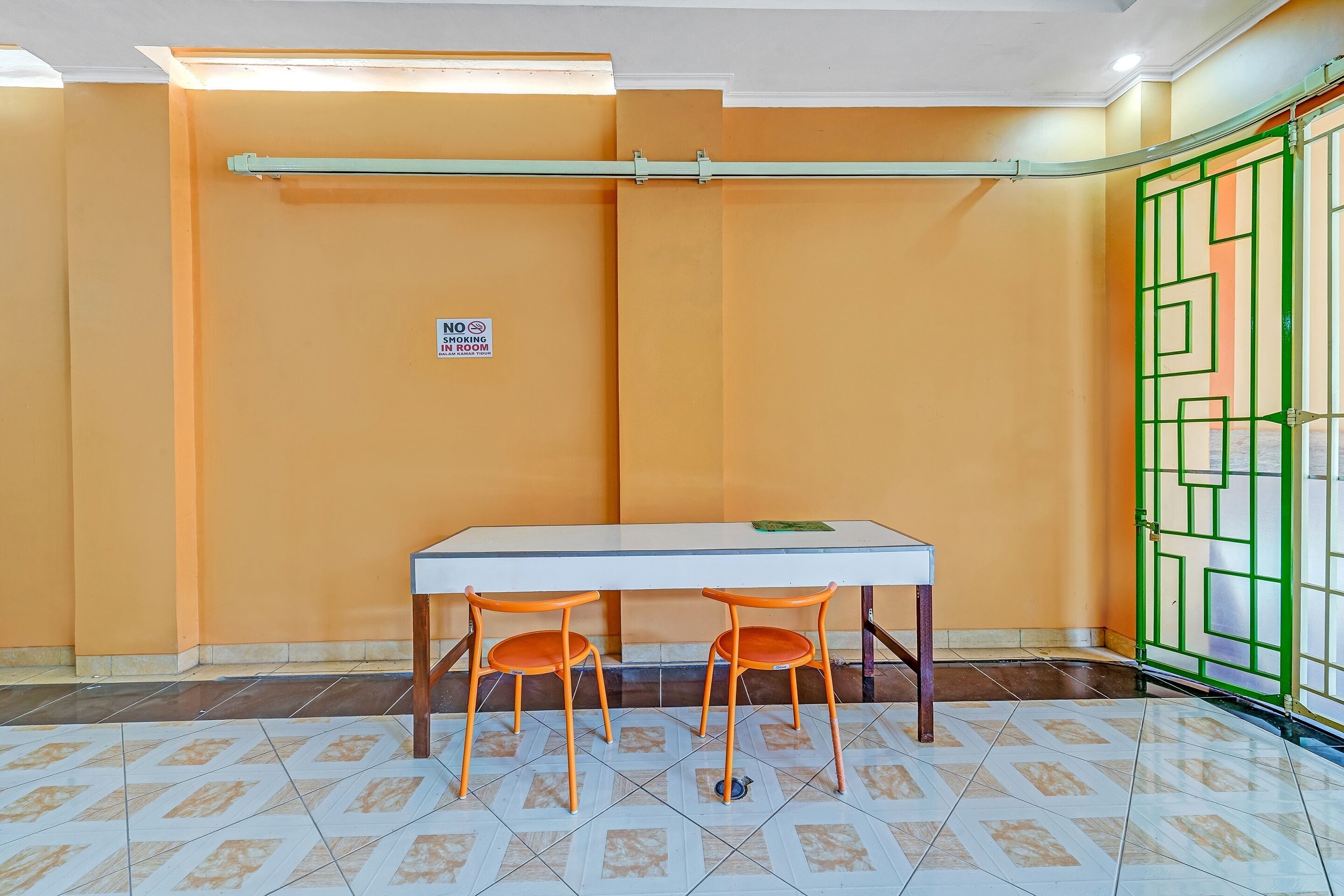 Endrayanti Inn by OYO