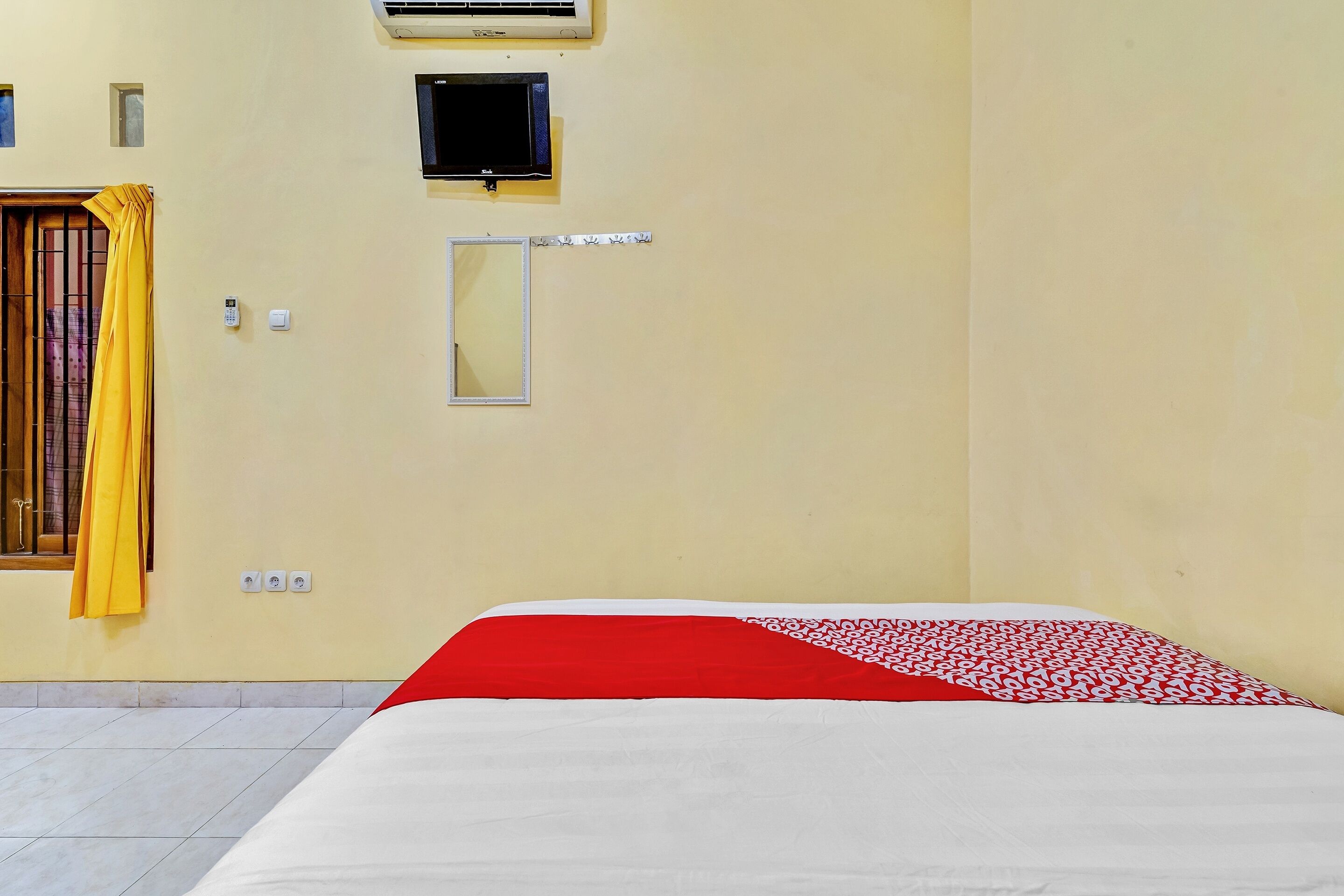 Endrayanti Inn by OYO