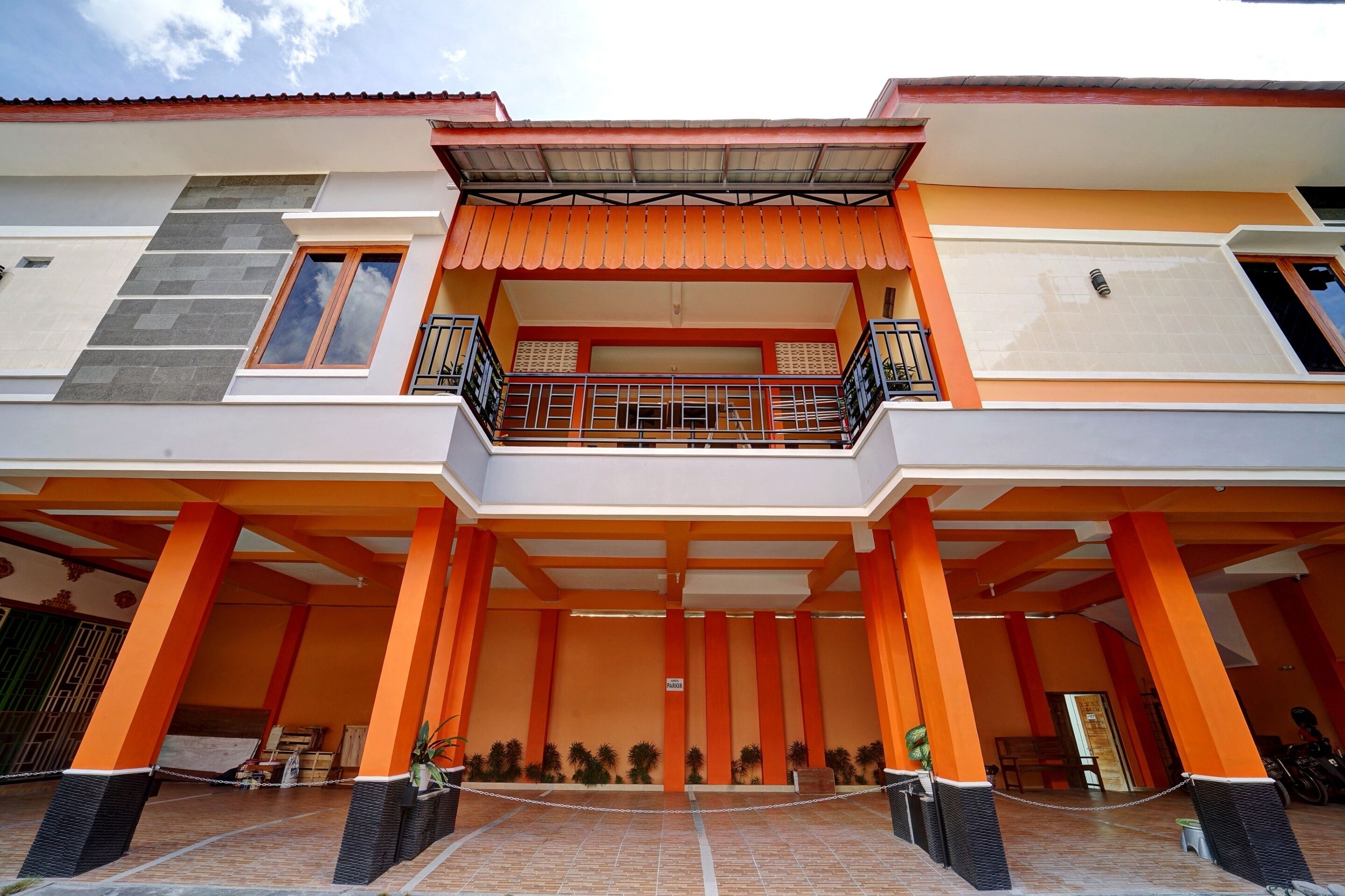 Endrayanti Inn by OYO
