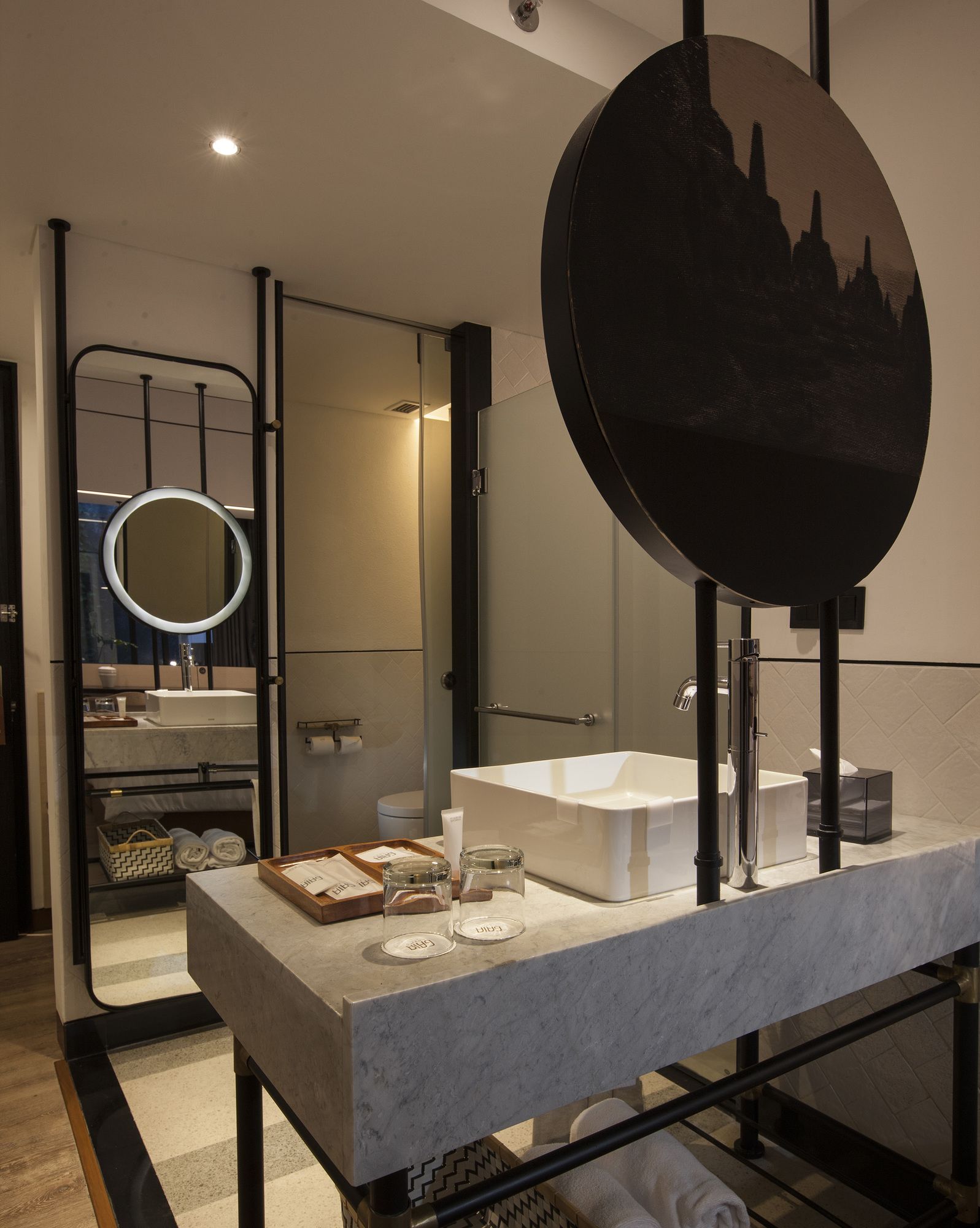 Gaia Cosmo Hotel
