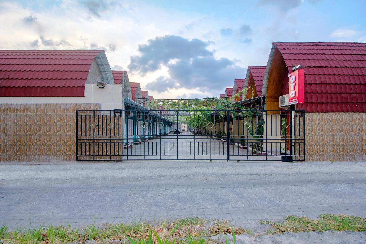 Grand Monica by OYO Rooms