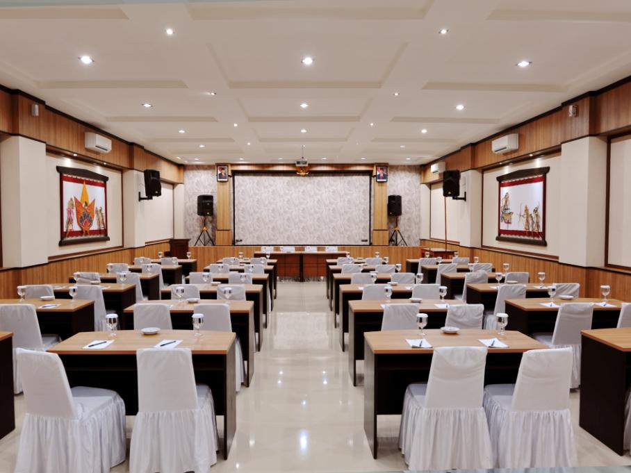 Griya Persada Convention Hotel & Resort