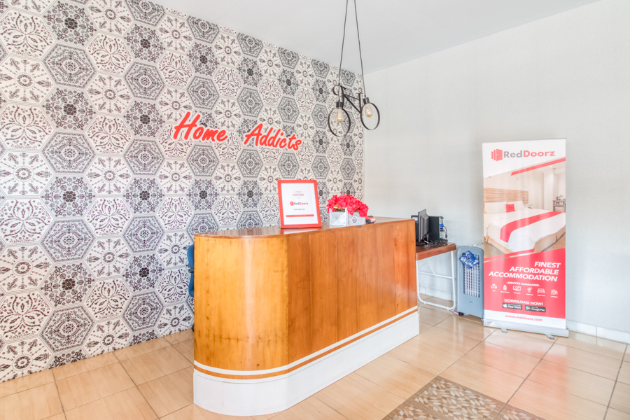 Home Addicts by Reddoorz