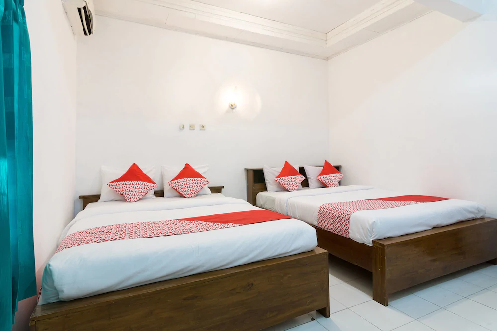 Hotel Prayogo III by OYO Rooms