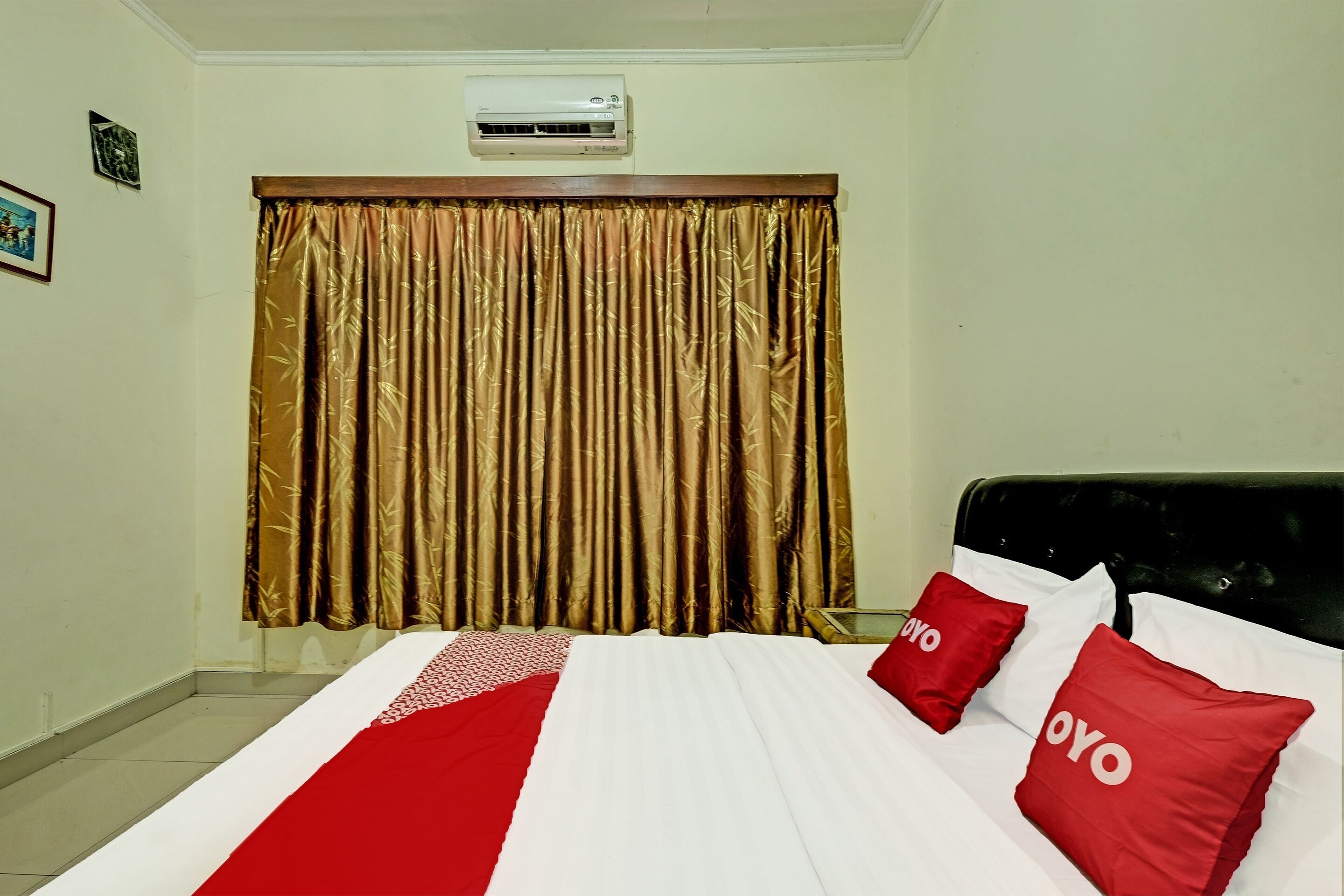 Hotel Rajadani by OYO