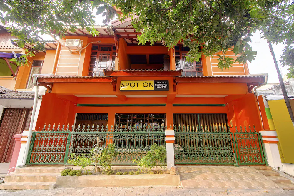 Ijo Pupus Syariah Residence by OYO Rooms