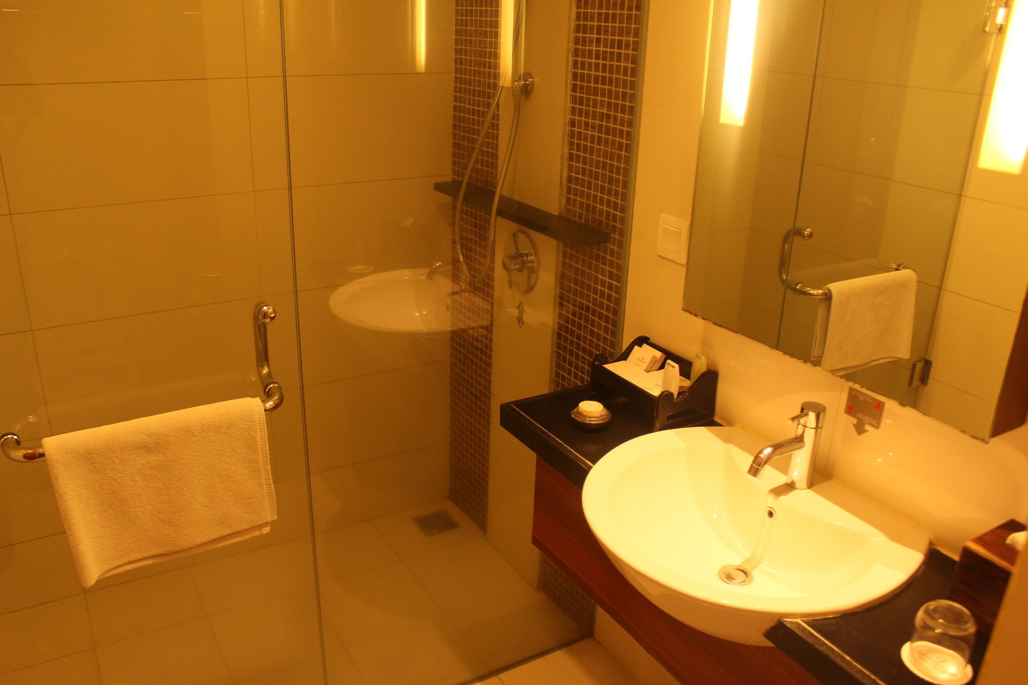 Jambuluwuk Malioboro Hotel Yogyakarta